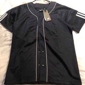 Adidas shirt